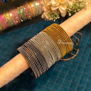 Stylish Metal Bangles with Zigzag Detailing