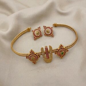 Divine Sangu Chakra Namam Choker Set with Stud Earrings