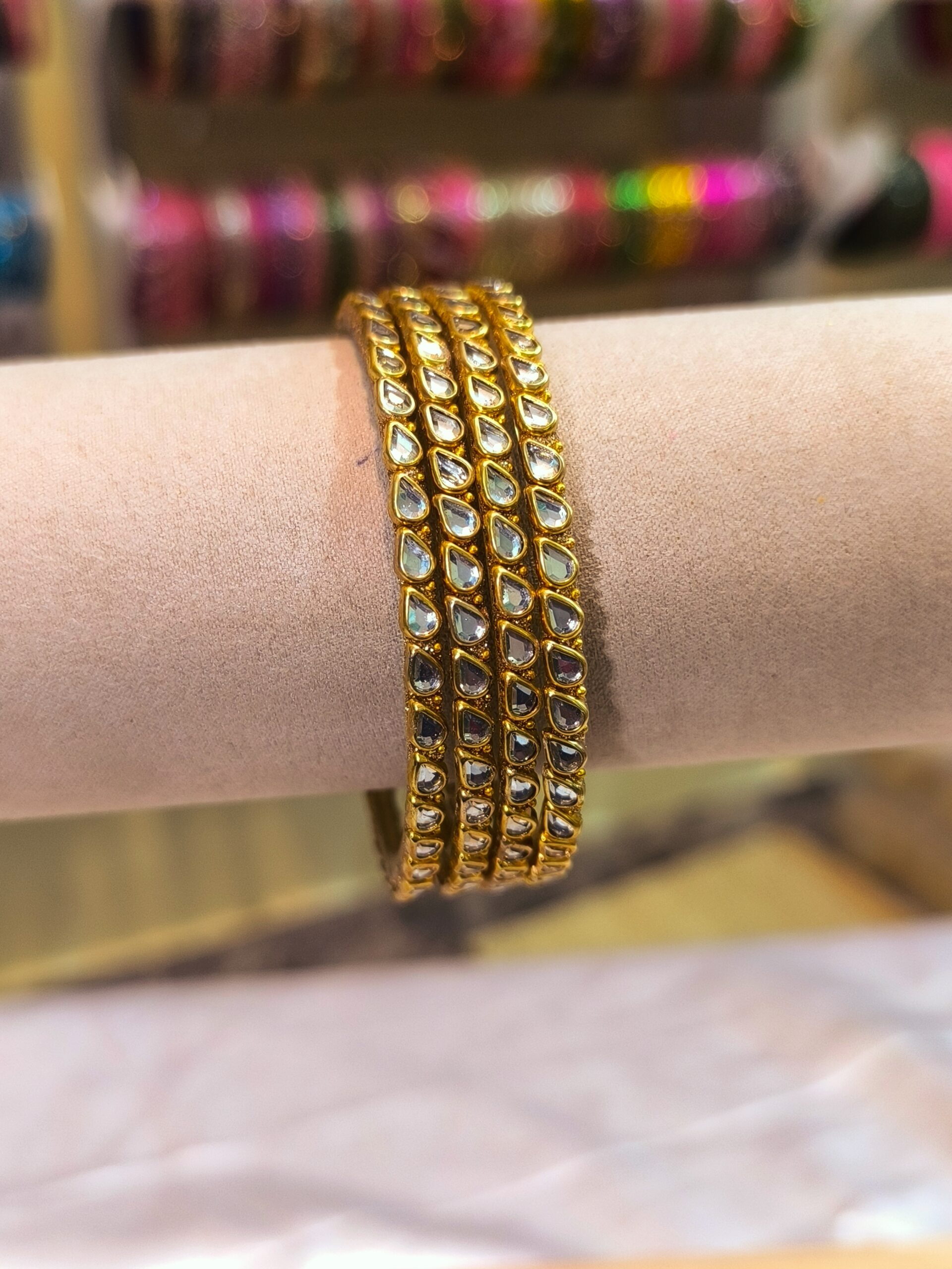 Kundan Teardrop Bangles - 4 Pcs