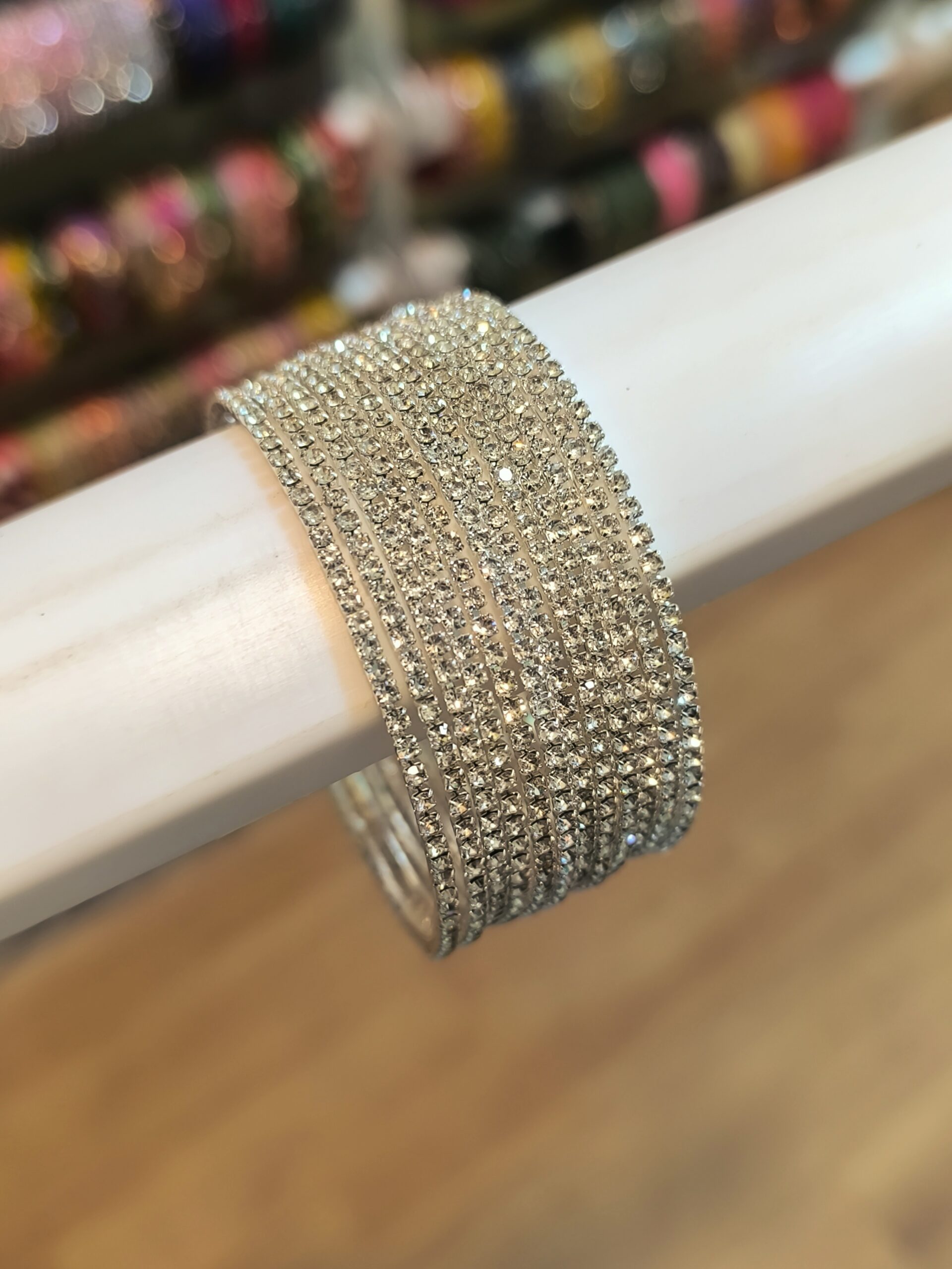 White Colour Chain Bangles-12 Pcs