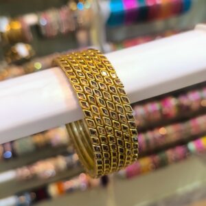 Kundan Diamond Design Bangles -6 Pcs