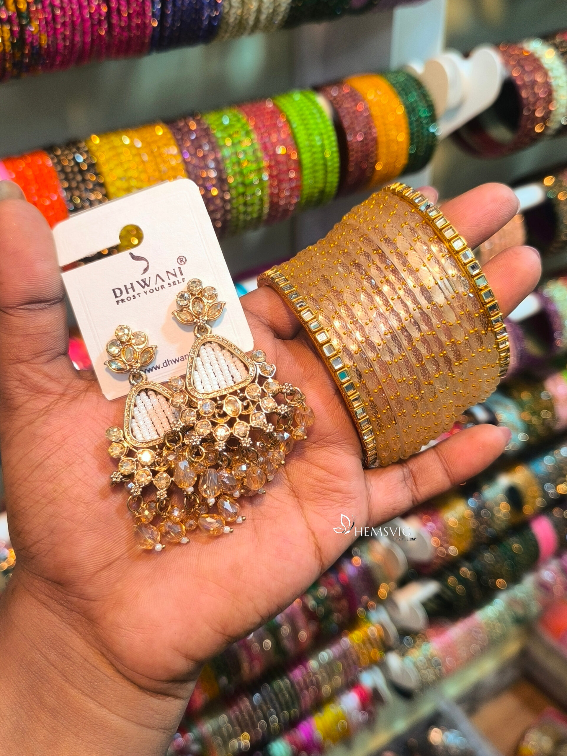 Kundan Earrings with Bangles - Image 3