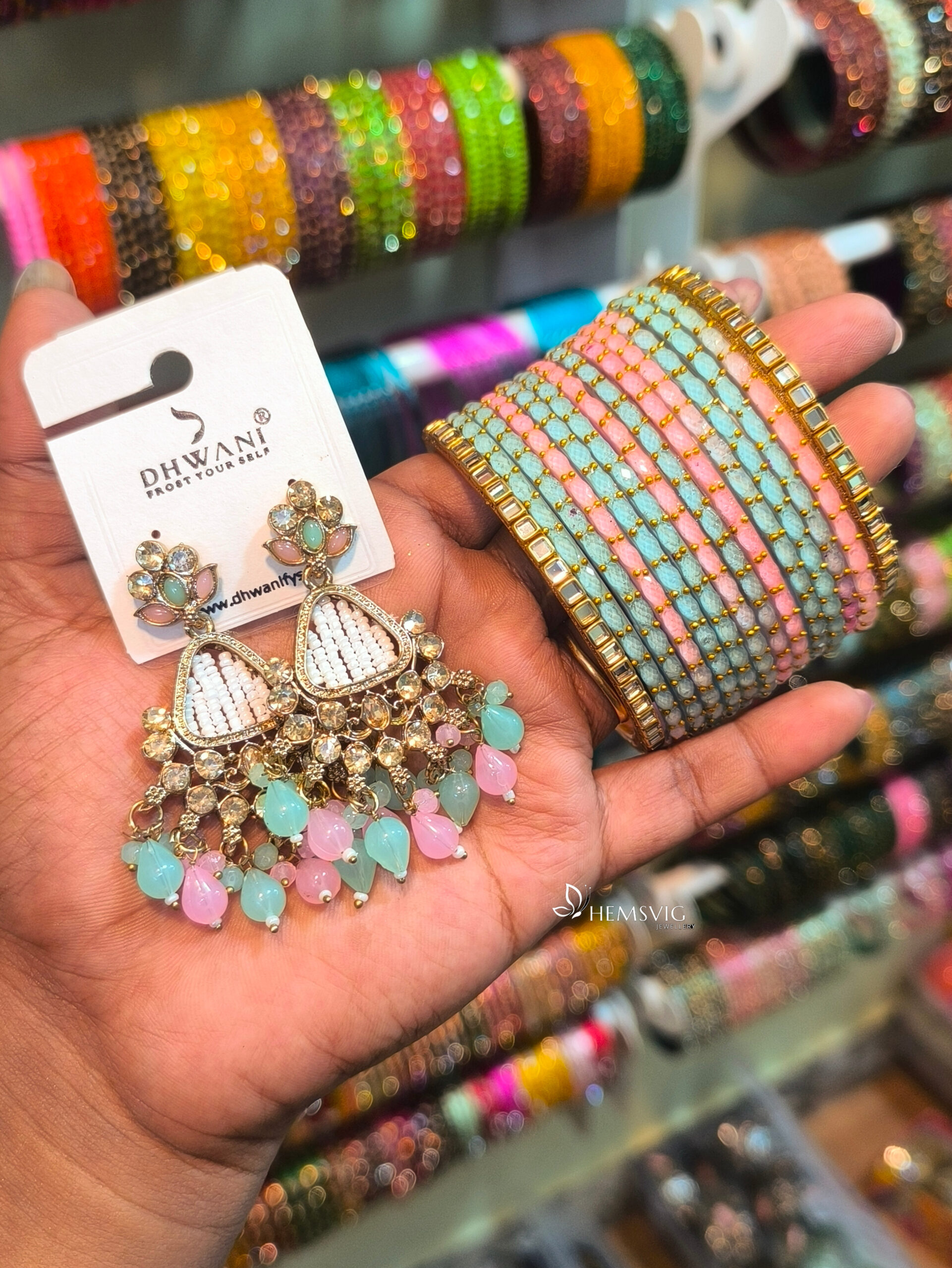 Kundan Earrings with Bangles - Image 4