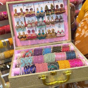 Luxury Gift Box with Border bangles